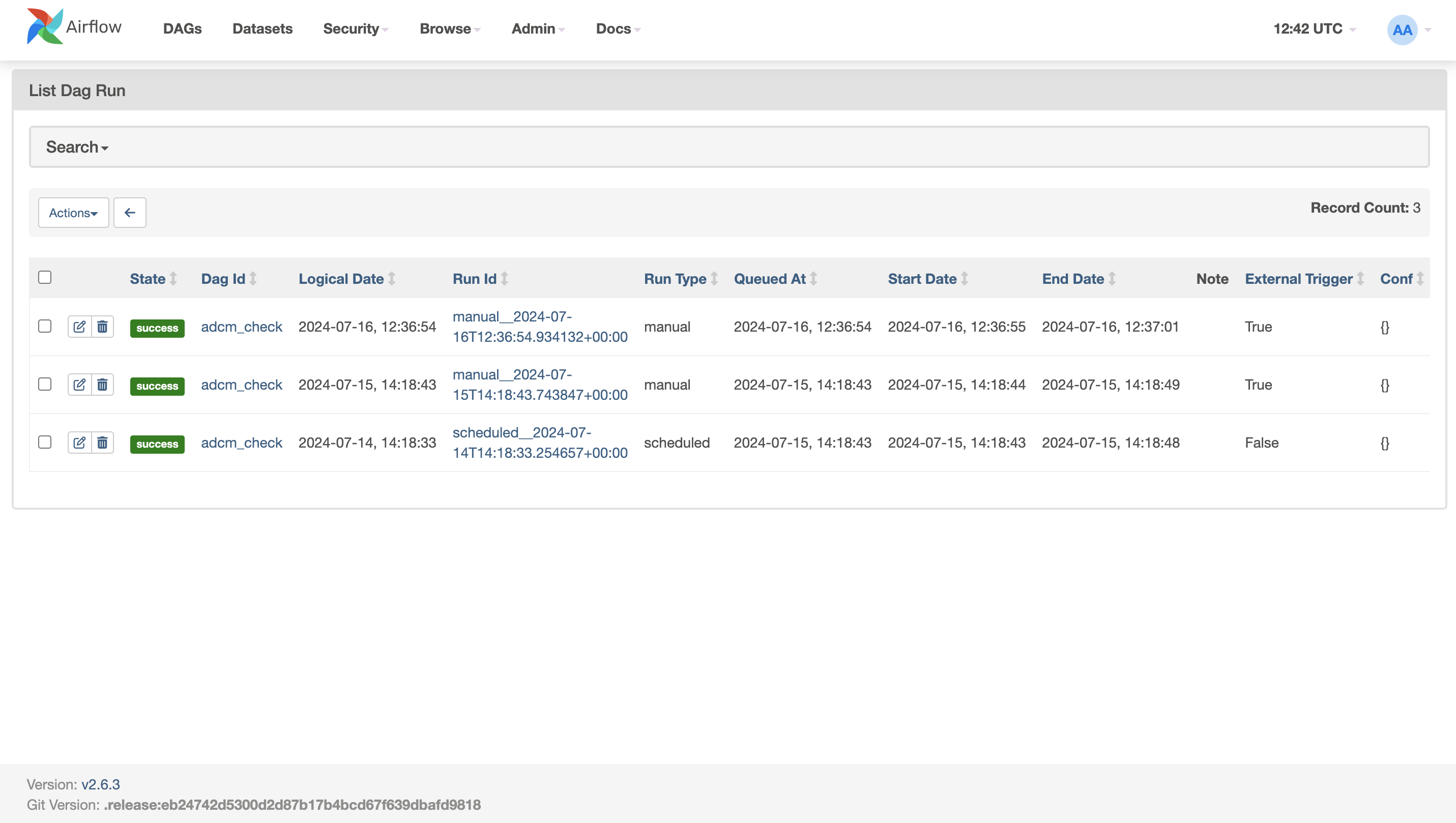 Airflow UI: страница DAG Runs
